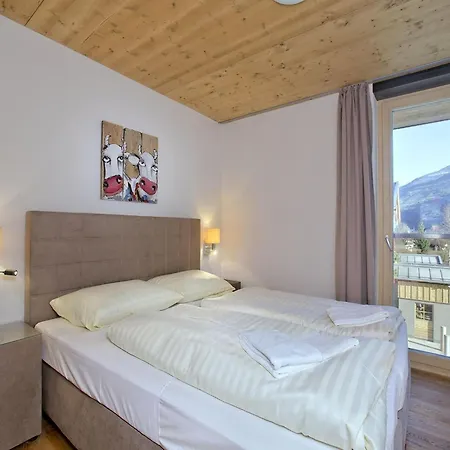 Modern With Balcony And Access To Sauna *