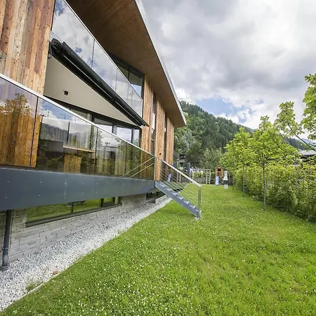Modern With Balcony And Access To Sauna Apartment *